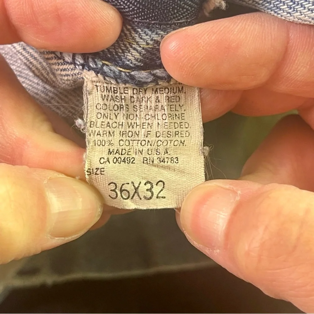 Lee Men's Relaxed Fit Light Blue Jeans - Picture 9 of 9